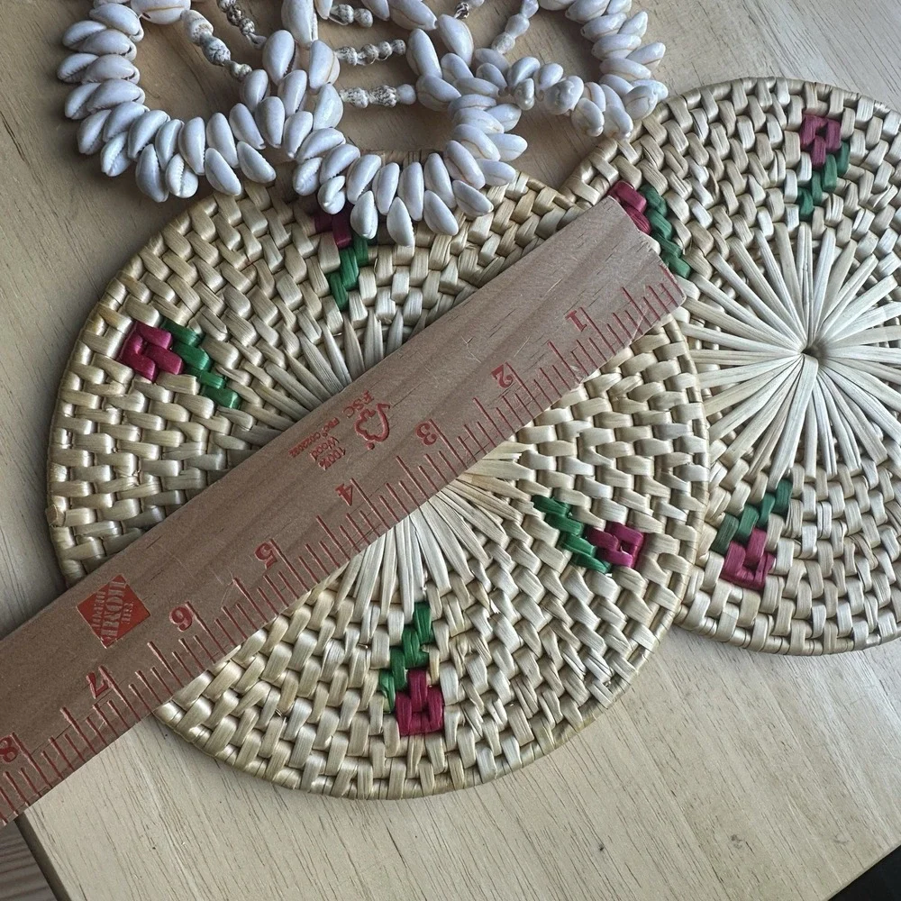 VTG Shell Trivets 6-8